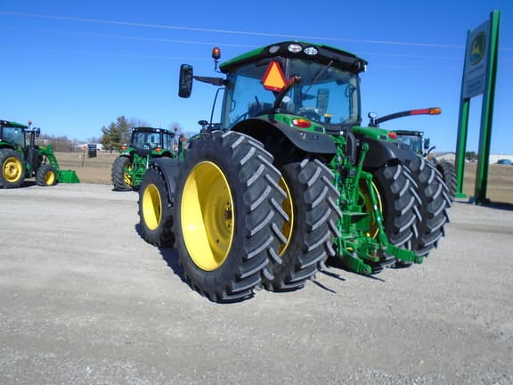 Image of John Deere 6R 175 equipment image 4