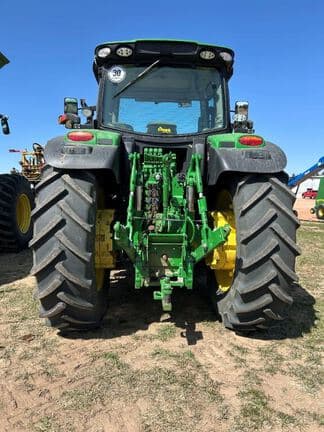 Image of John Deere 6R 175 equipment image 2