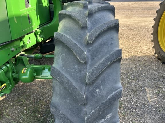 Image of John Deere 6R 175 equipment image 4