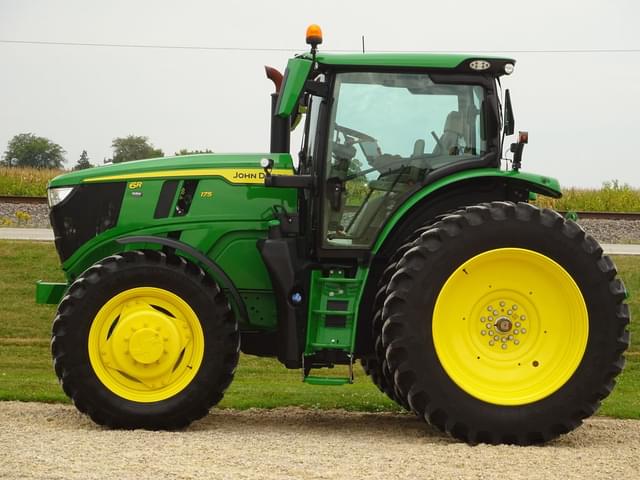 Image of John Deere 6R 175 equipment image 4