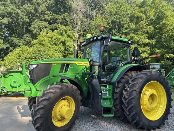 Image of John Deere 6R 175 equipment image 2