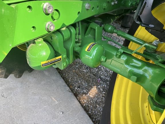 Image of John Deere 6R 175 equipment image 4