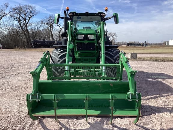 Image of John Deere 6R 175 equipment image 1
