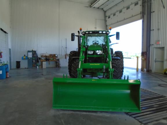 Image of John Deere 6R 175 equipment image 2