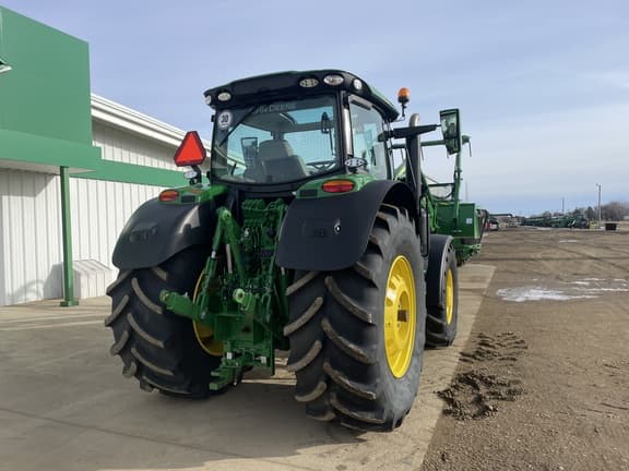 Image of John Deere 6R 175 equipment image 4