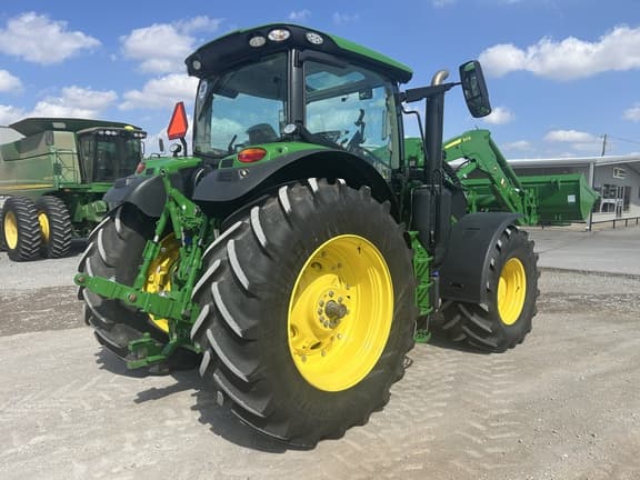 Image of John Deere 6R 175 equipment image 4