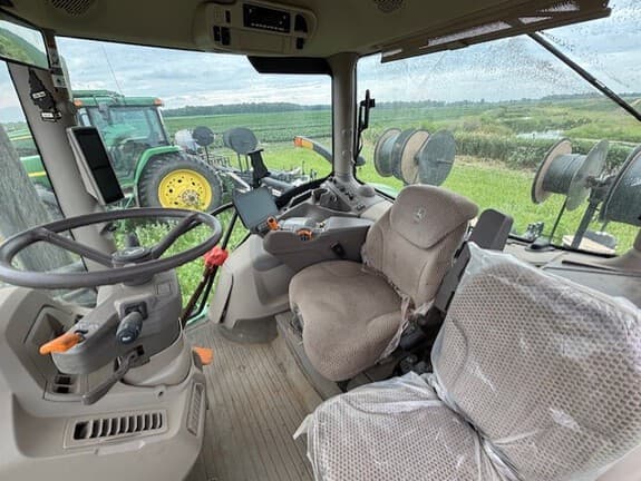 Image of John Deere 6R 175 Image 1