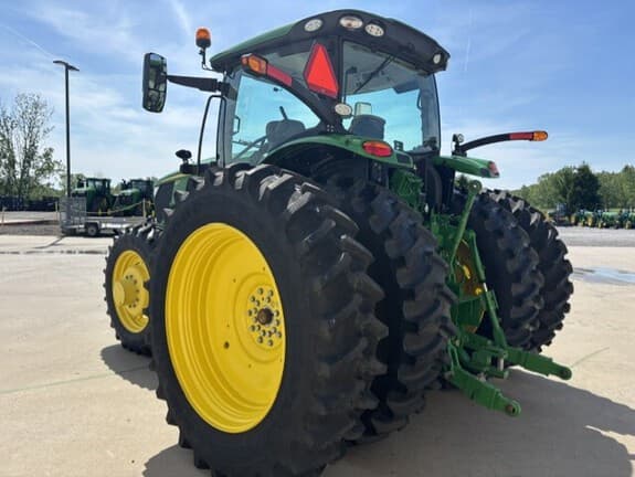 Image of John Deere 6R 175 equipment image 4