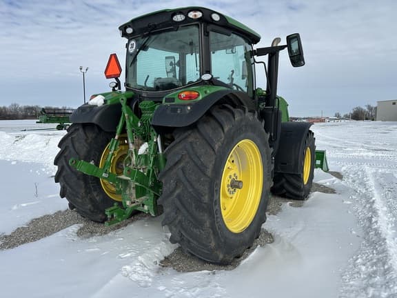 Image of John Deere 6R 175 equipment image 4