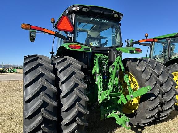 Image of John Deere 6R 175 equipment image 4