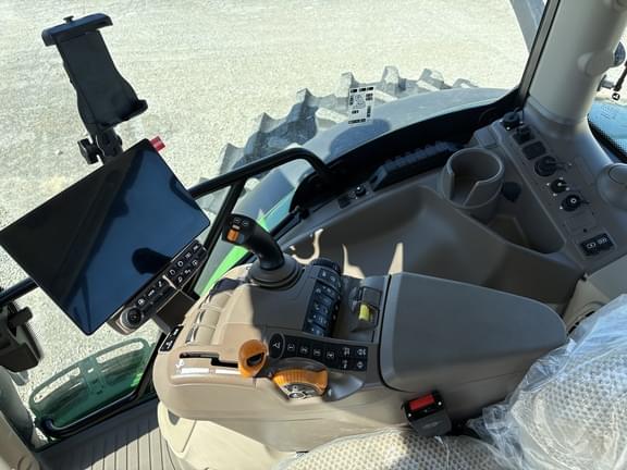 Image of John Deere 6R 175 equipment image 1