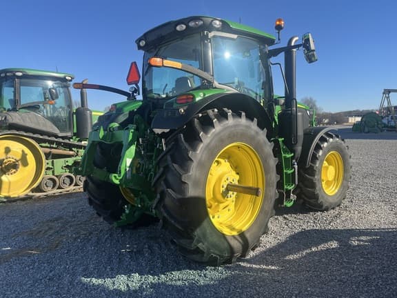 Image of John Deere 6R 195 equipment image 2