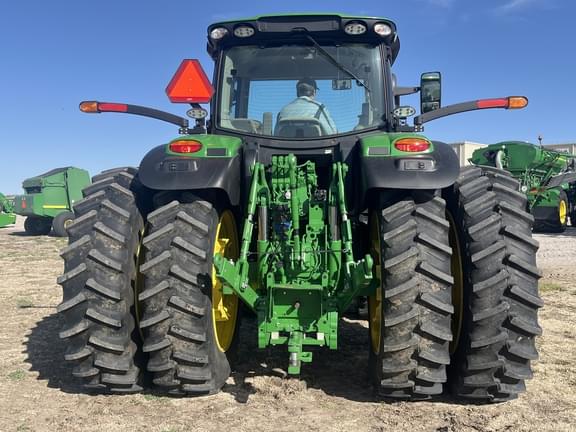 Image of John Deere 6R 195 equipment image 4