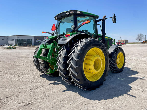 Image of John Deere 6R 195 equipment image 4