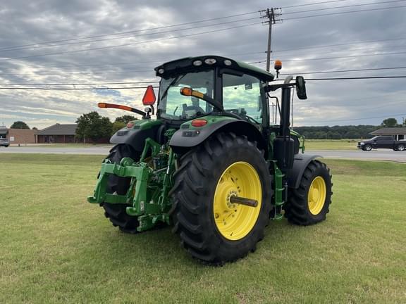 Image of John Deere 6R 195 equipment image 3