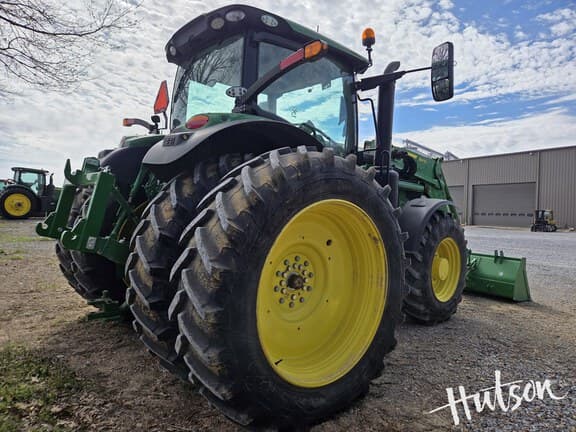 Image of John Deere 6R 195 equipment image 2