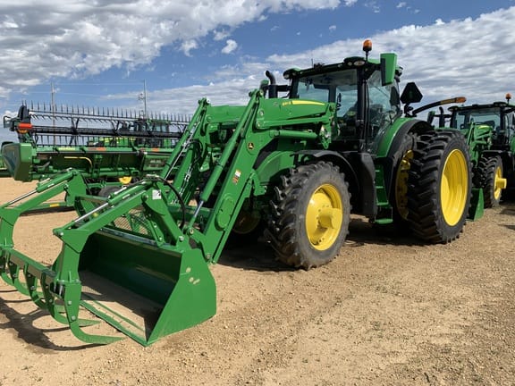 2024 John Deere 6R 195 Image