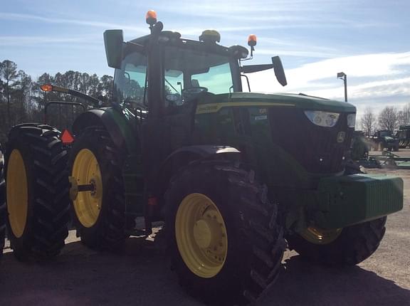 Image of John Deere 6R 195 equipment image 1