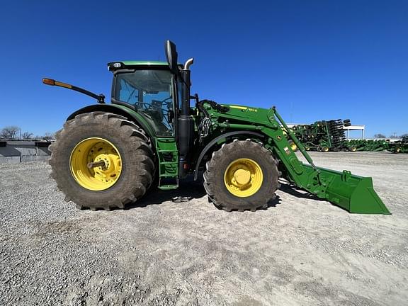 Image of John Deere 6R 195 Primary image