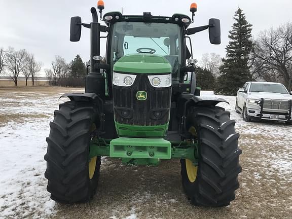 Image of John Deere 6R 195 equipment image 4