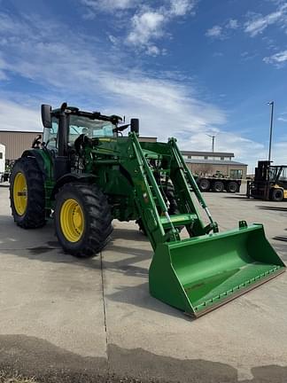 Image of John Deere 6R 195 equipment image 2