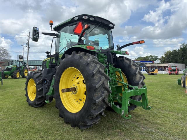 Image of John Deere 6R 195 equipment image 2