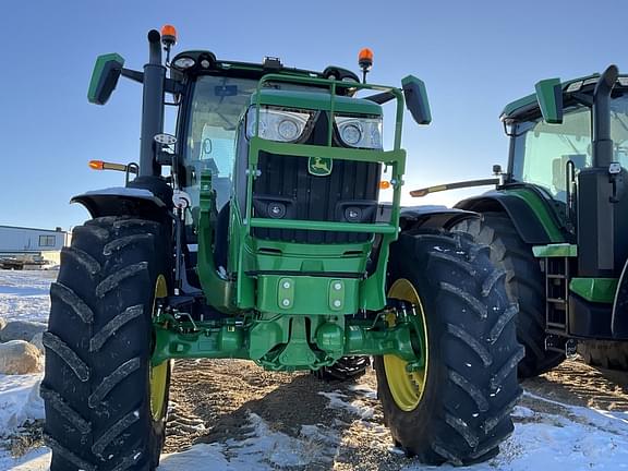 Image of John Deere 6R 195 equipment image 1