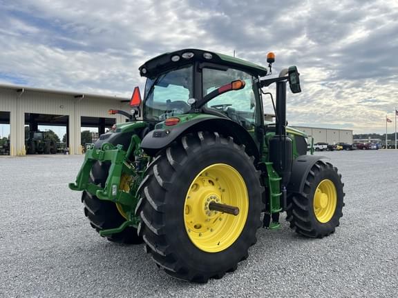 Image of John Deere 6R 195 equipment image 3