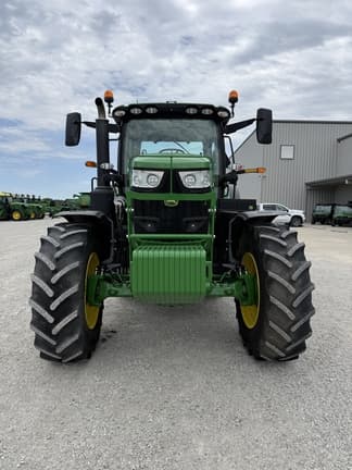 Image of John Deere 6R 215 equipment image 3