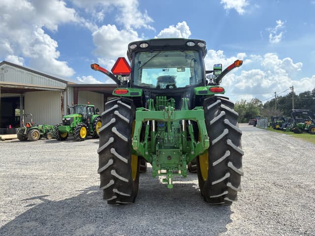 Image of John Deere 6R 215 equipment image 3