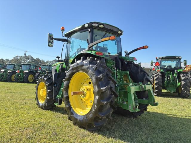 Image of John Deere 6R 215 equipment image 2