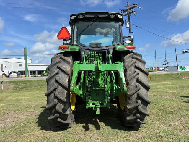 Image of John Deere 6R 215 equipment image 3