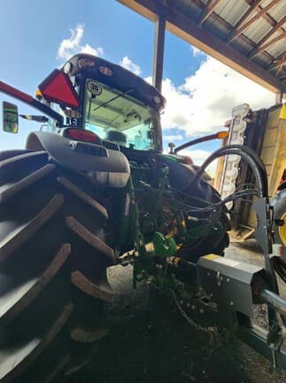 Image of John Deere 6R 215 equipment image 2