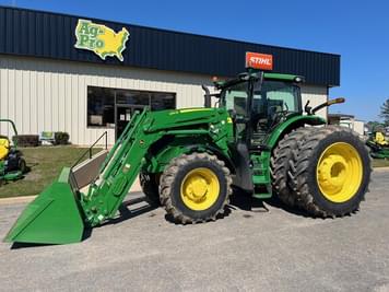 Main image John Deere 6R 215