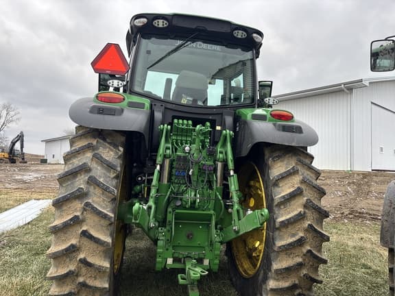Image of John Deere 6R 215 equipment image 3