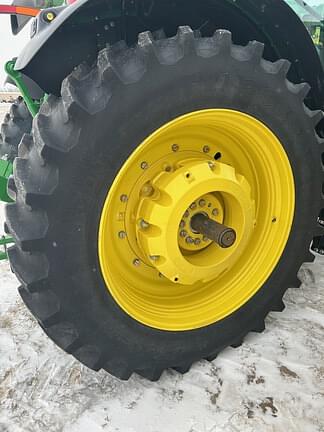 Image of John Deere 6R 215 equipment image 4