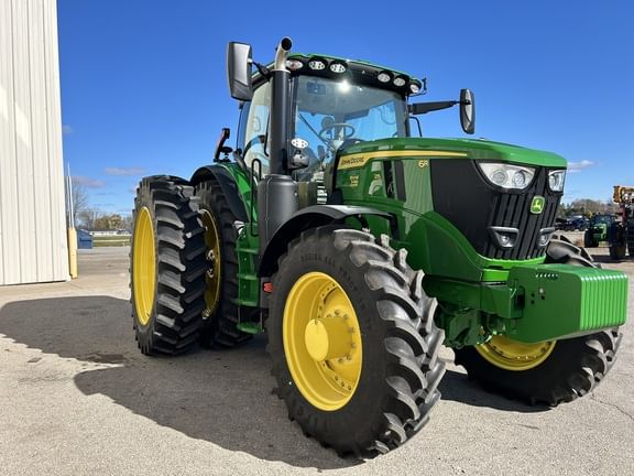 2024 John Deere 6R 215 Equipment Image0
