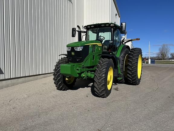 Image of John Deere 6R 215 equipment image 1