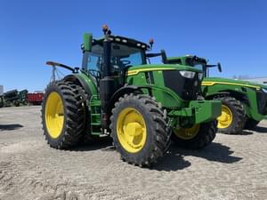 2024 John Deere 6R 215 Image