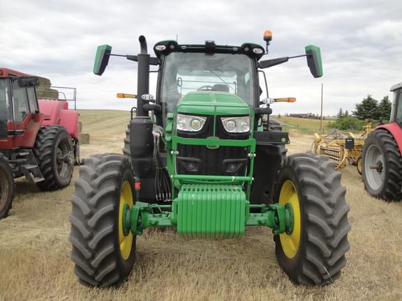 Image of John Deere 6R 215 equipment image 2