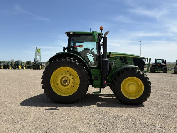 2024 John Deere 6R 215 Equipment Image0