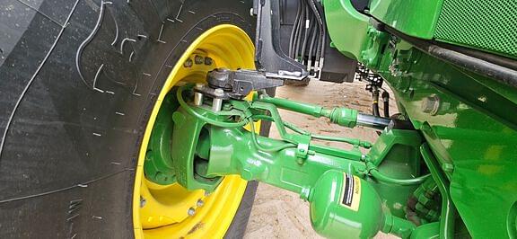 Image of John Deere 6R 215 equipment image 4