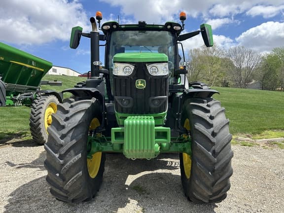 Image of John Deere 6R 215 equipment image 1