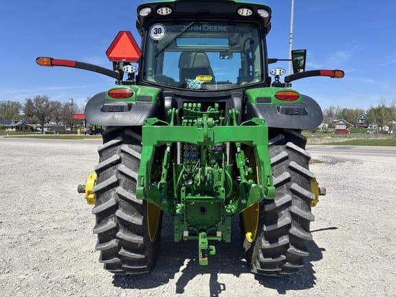 Image of John Deere 6R 215 equipment image 3