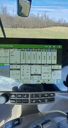 Image of John Deere 6R 215 equipment image 3