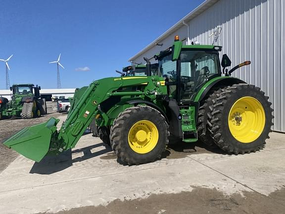 Image of John Deere 6R 215 equipment image 3