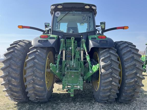 Image of John Deere 6R 230 equipment image 1