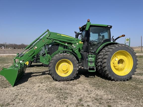 Image of John Deere 6R 230 equipment image 3