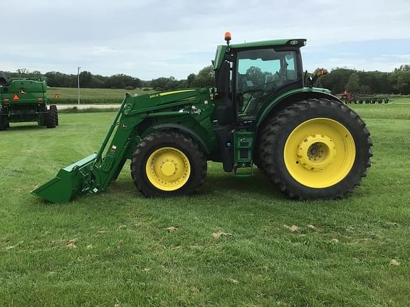 Image of John Deere 6R 230 equipment image 3