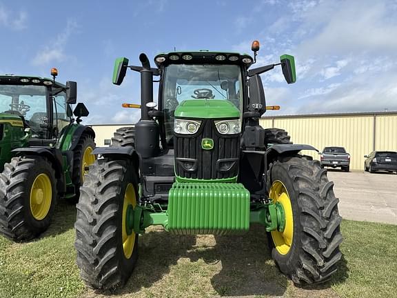 Image of John Deere 6R 230 equipment image 1